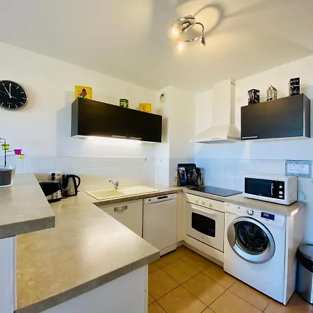 A Funtana Deux Chambres, Vue Mer, Piscine Et Tennis Propriano (Corsica)